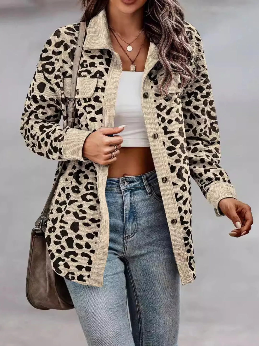 Tamara | Bunda s leopardím vzorem a knoflíky