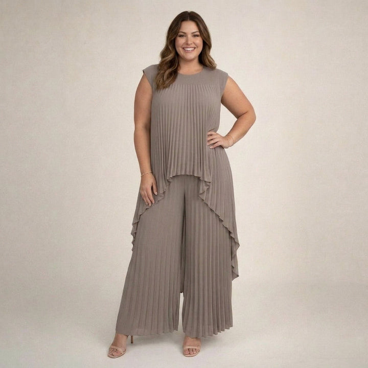 Maja | Elegantní plisovaná souprava